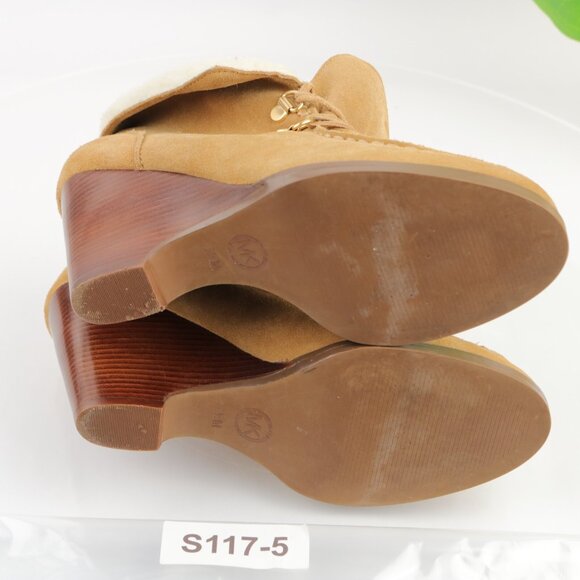 Michael Kors Womens Rory Boot Size 7.5 Tan Suede Wedge Heel Lace Up Sherpa Lined - Picture 9 of 12